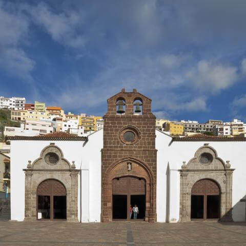 iglesia_parroquial_de_nuestra_senora_de_la_asuncion_san_sebastian_de_la_gomera_la_gomera_espana_2012-12-14_dd_02