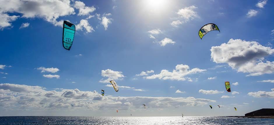 Kitesurf en playa de El Médano Spots de kitesurf de Tenerife