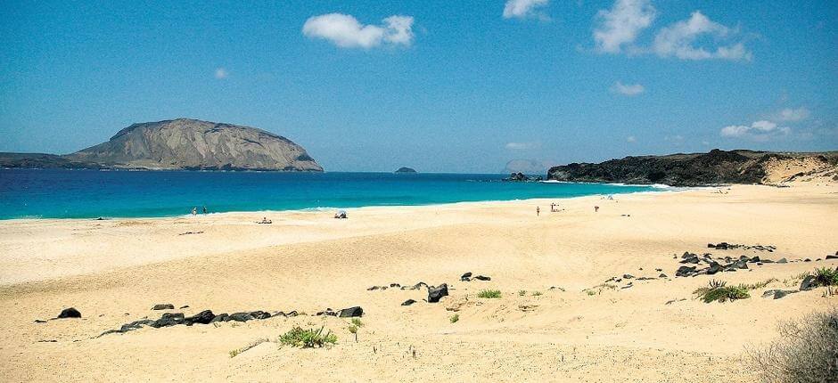 Playa de Las Conchas + Orörda stränder på Lanzarote