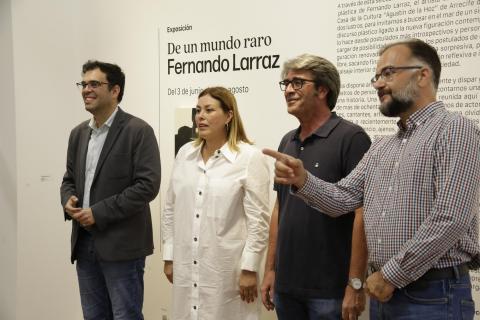 Exposición-De-un-mundo-raro-de-Fernando-Larraz-3