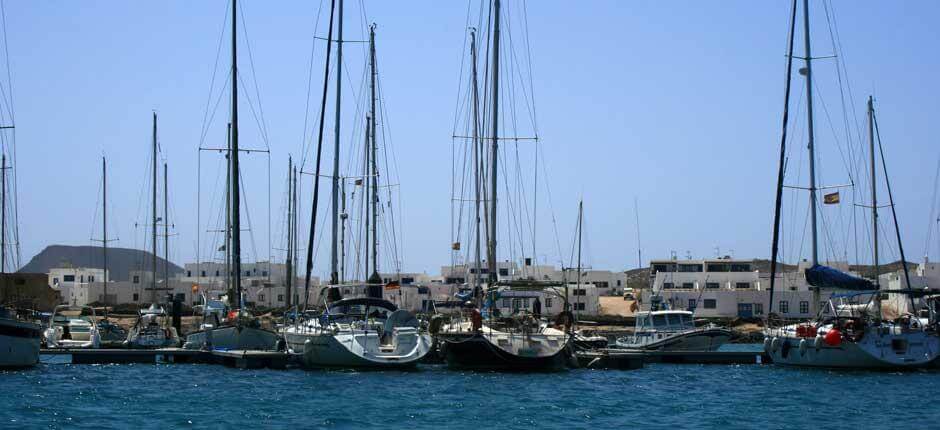 Caleta de Sebo Marinas y puertos deportivos de Lanzarote