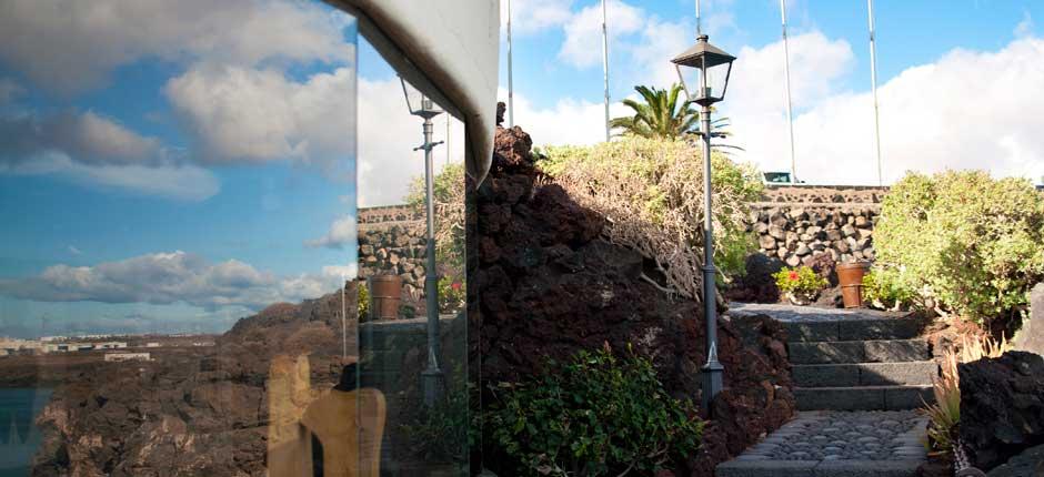 Castillo de San José Muséer och turistcenter på Lanzarote