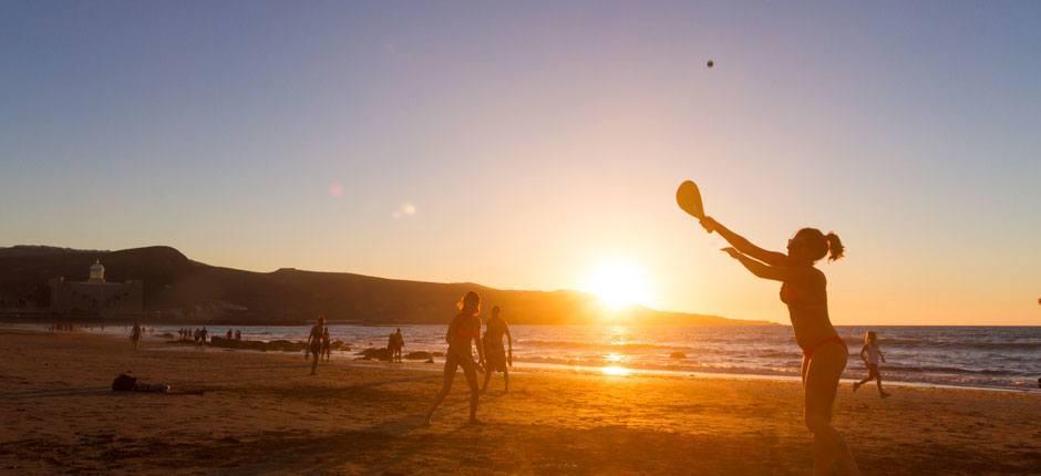 Playa de Las Canteras Populära stränder på Gran Canaria