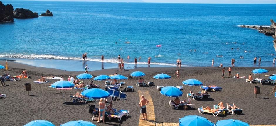 Playa de La Arena Populära stränder på Teneriffa